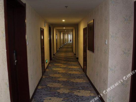 Шэньян: Shentie Hotel