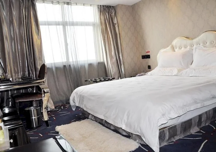 Пуян: Weila Nika Hotel Puyang