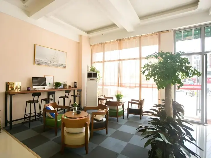 Вэйфан: Thank Inn Hotel Shandong Weifang Fangzi District Beihai Road
