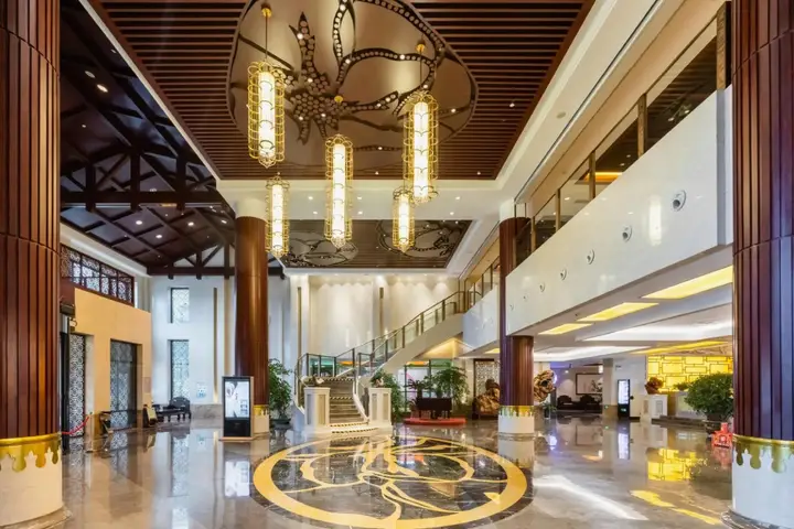 Grand Barony Hotel — фото 2