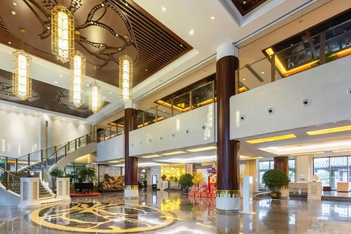 Цзаочжуан: Grand Barony Hotel