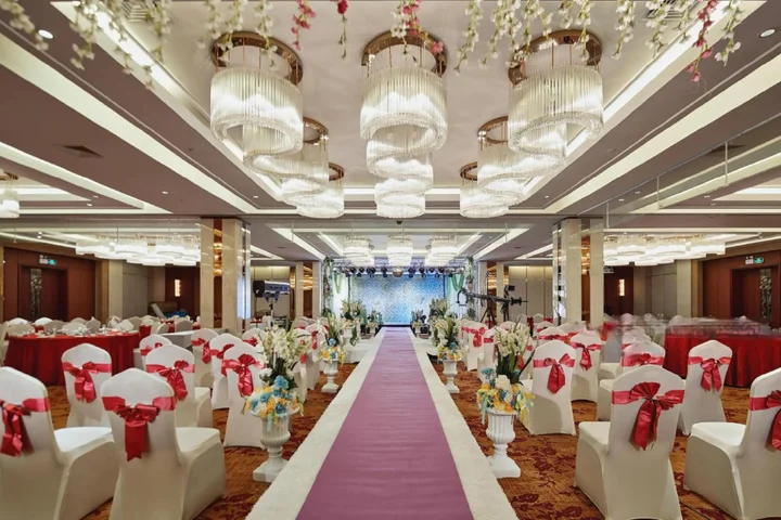 Цзаочжуан: Grand Barony Hotel