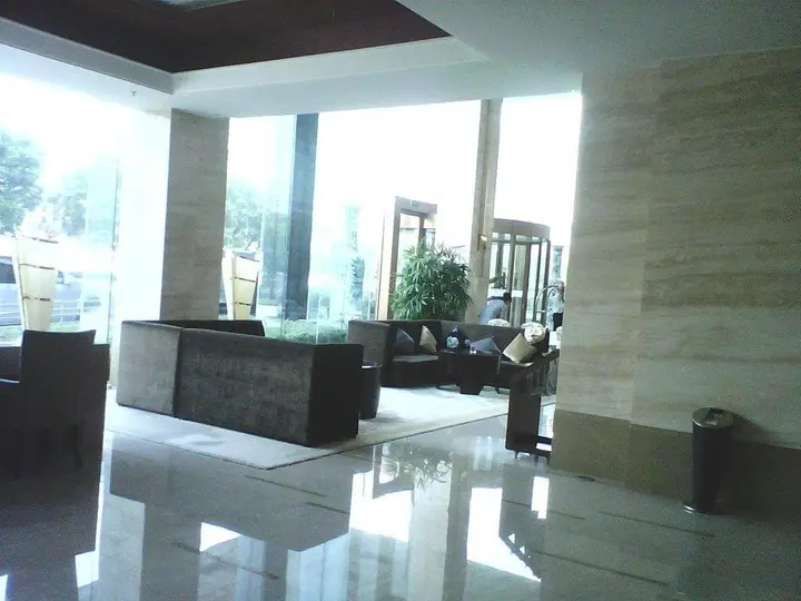 Наньтун: Wenjing International Hotel