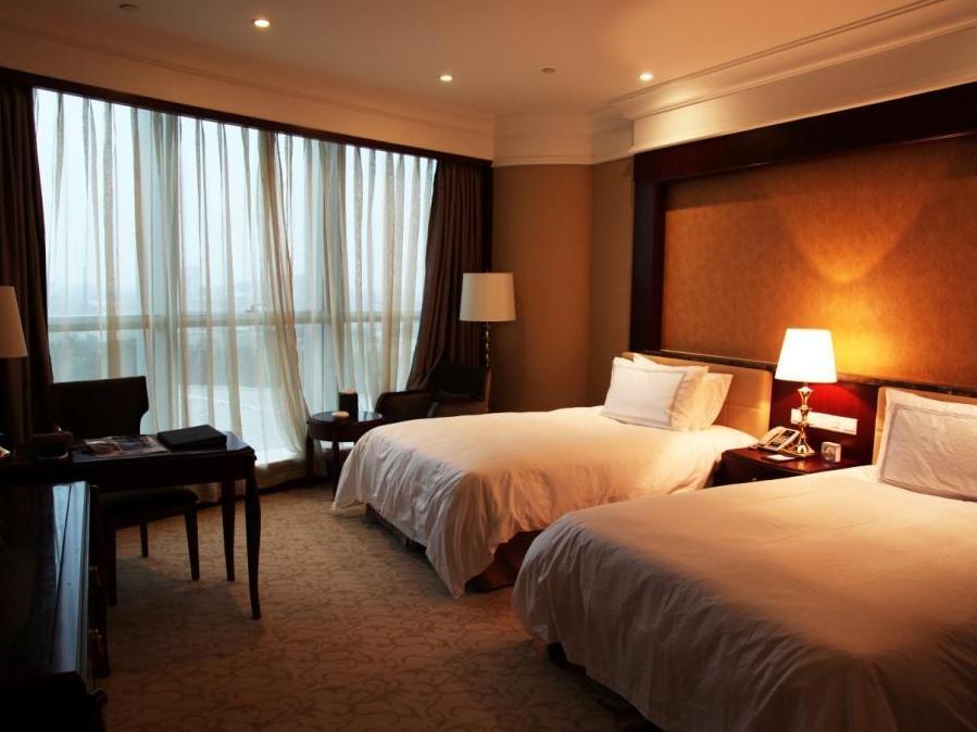 Уси: Long Wish Hotel International