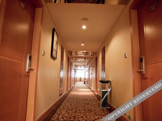 Чунцин: Zhonghuan Light Hotel Chongqing