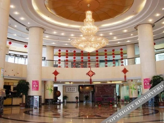 Жичжао: Lusheng Hotel