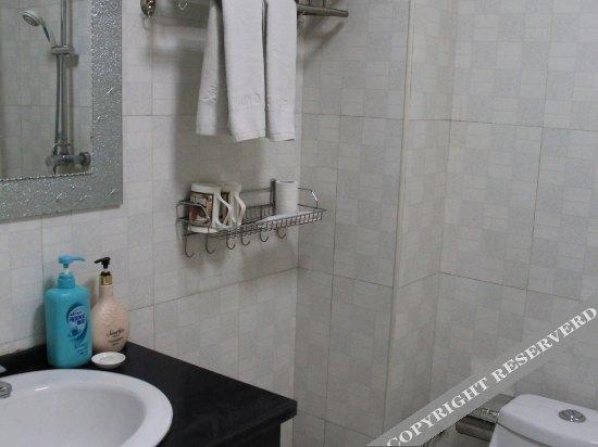 Шиянь: Shiyan Xinliangyuan Hotel