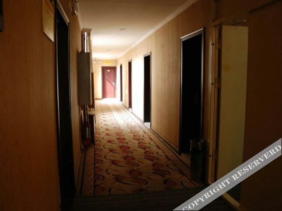 Шиянь: Shiyan Xinliangyuan Hotel