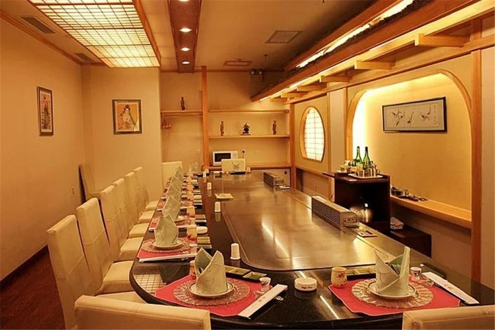 Циньхуандао: Qinhuangdao Great Wall Hotel