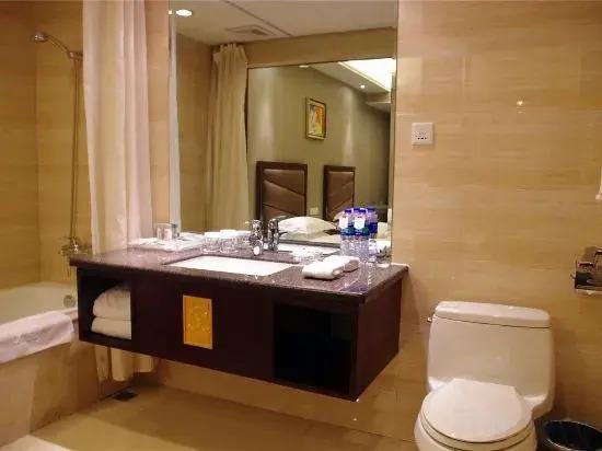 Чжэнчжоу: Glory Grand Hotel