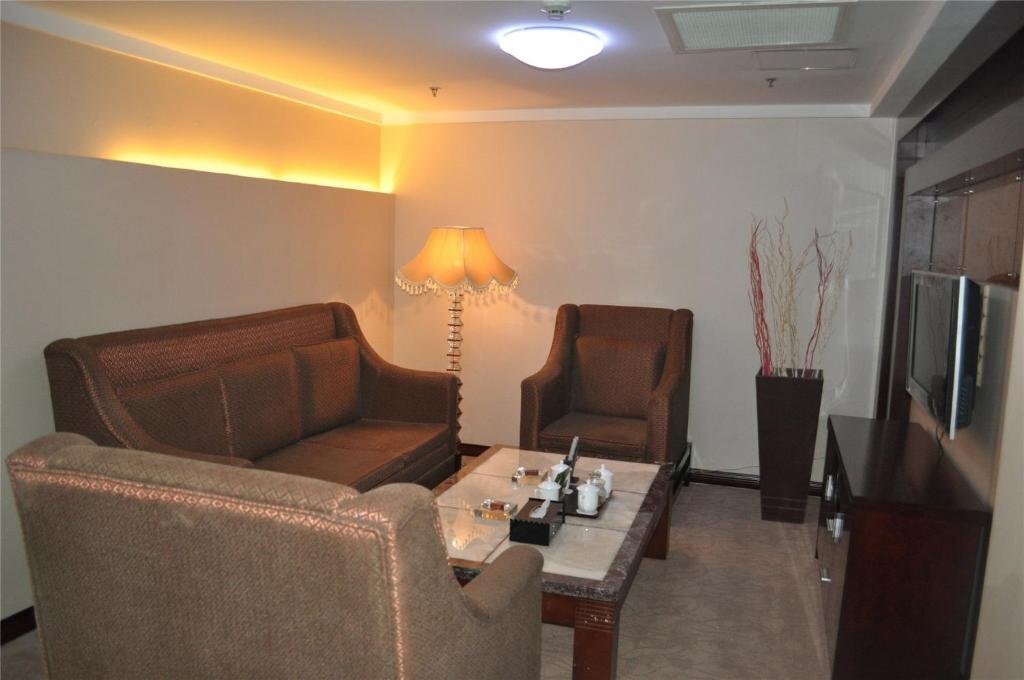 Наньтун: Jinlong International Hotel