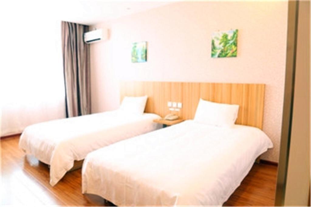 Синтай: Eaka 365 Hotel Original Ningjin Bus Station