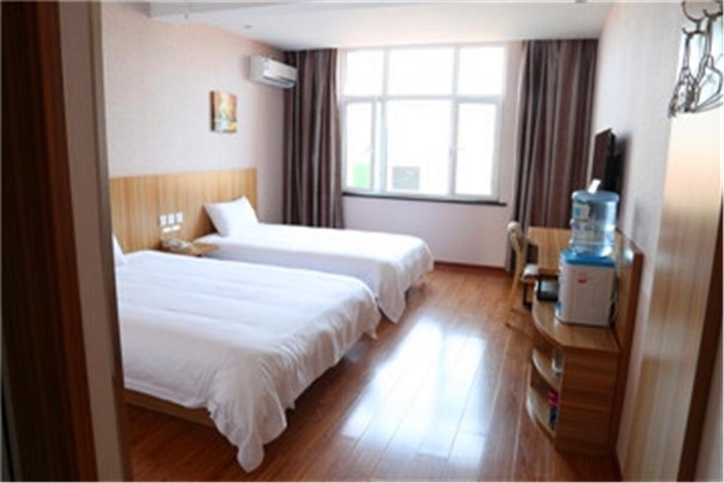 Синтай: Eaka 365 Hotel Original Ningjin Bus Station