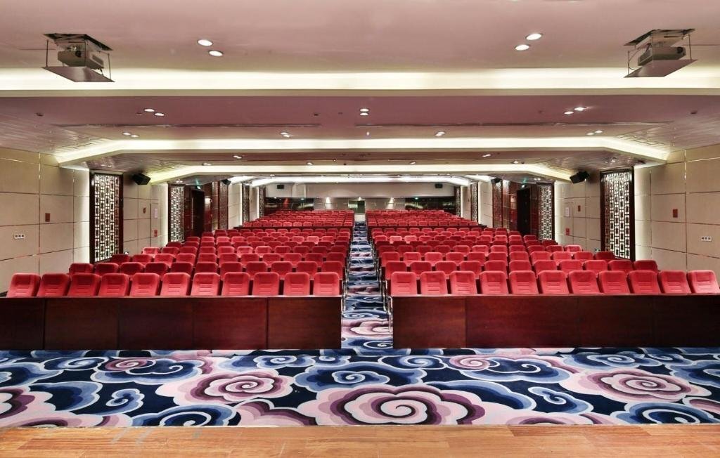 Лучжоу: Sichuan Juyang International Hotel