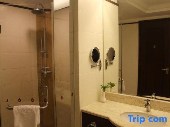 Дунгуань: New City Hotel