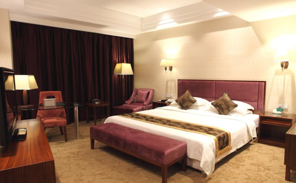 Shunde Emperor Hotel — фото 1
