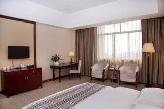 Чанша: Xiangjun Huatian Commerce
