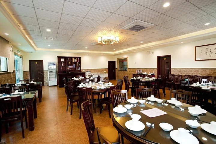 Джиангме: Jiaduoli Hotel