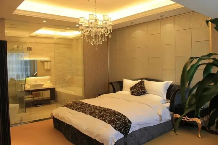 Циньчжоу: Jinwan International Hotel