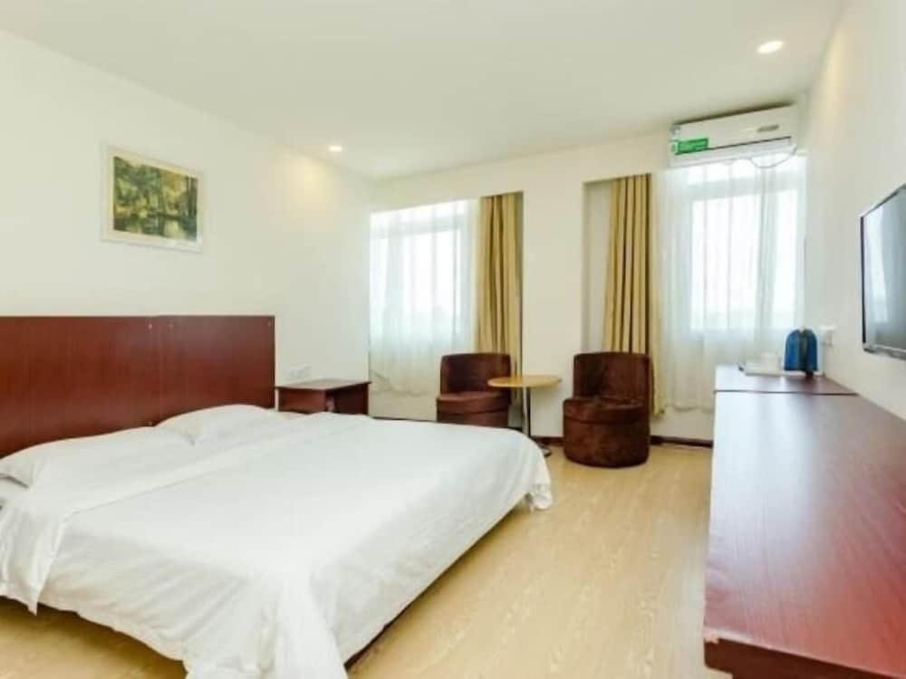 Цзинань: GreenTree Alliance Jinan Licheng Town Yaohua Road Yaoqiang Airport Hotel