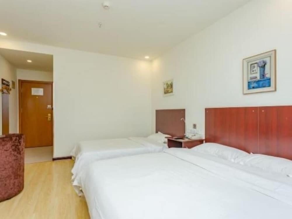 GreenTree Alliance Jinan Licheng Town Yaohua Road Yaoqiang Airport Hotel — фото 2