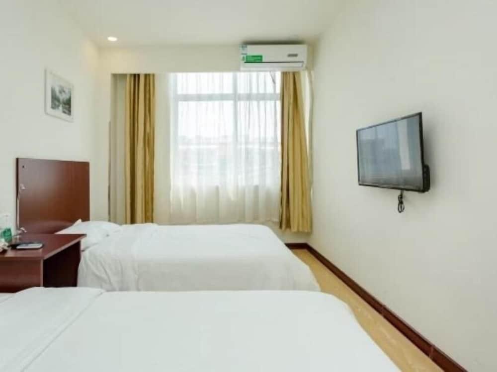 Цзинань: GreenTree Alliance Jinan Licheng Town Yaohua Road Yaoqiang Airport Hotel