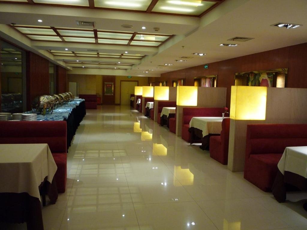 Ухань: Wuzhan Business Hotel