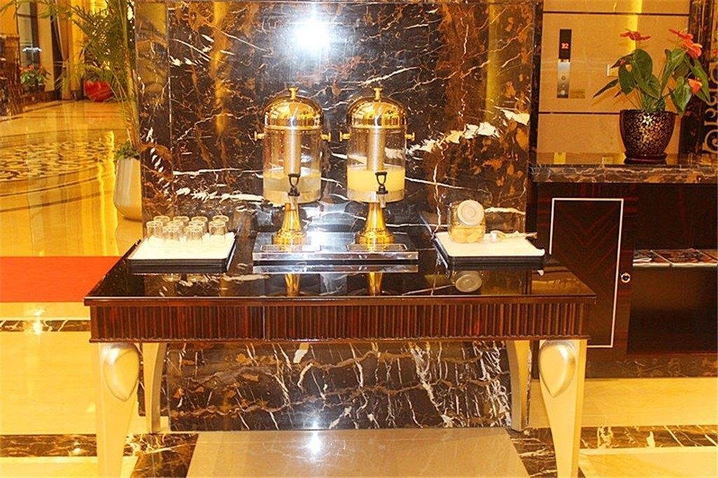 Далянь: Yifeng Harbour Hotel
