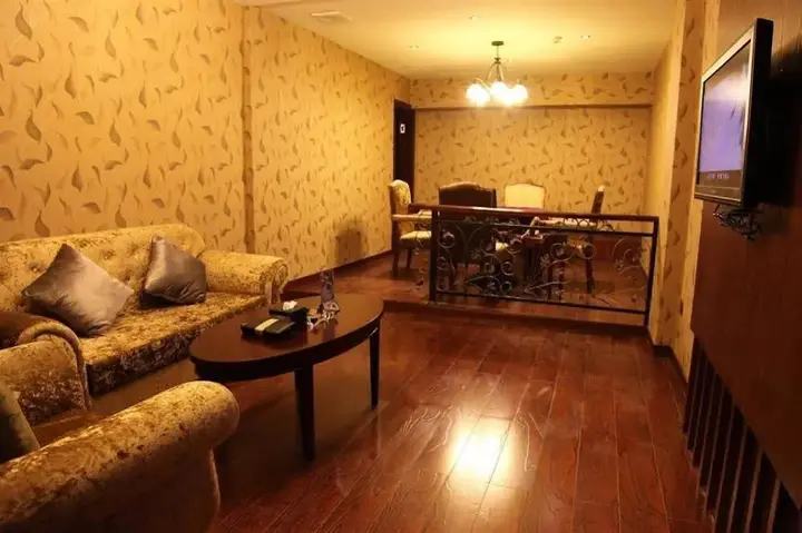 Наньчун: Tiancheng Holiday Hotel (Nanchong Renmin Garden)