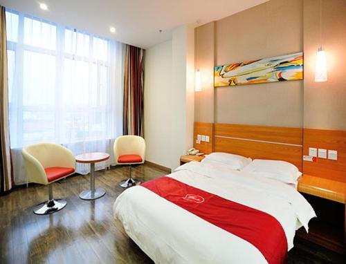 Чифэн: Thank Inn Chain Hotel Inner Mongolia Chifeng Jinyuan Building