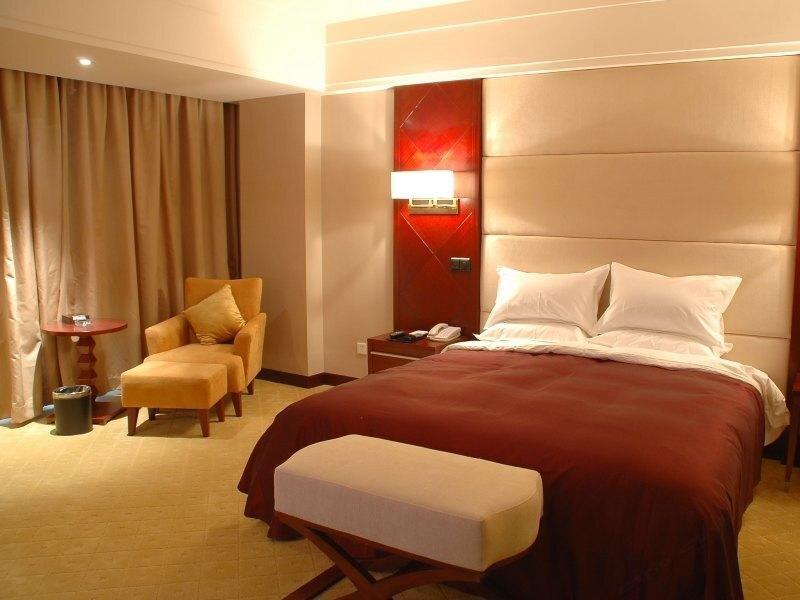 Джин-Чжоу: King Kowloon Hotel