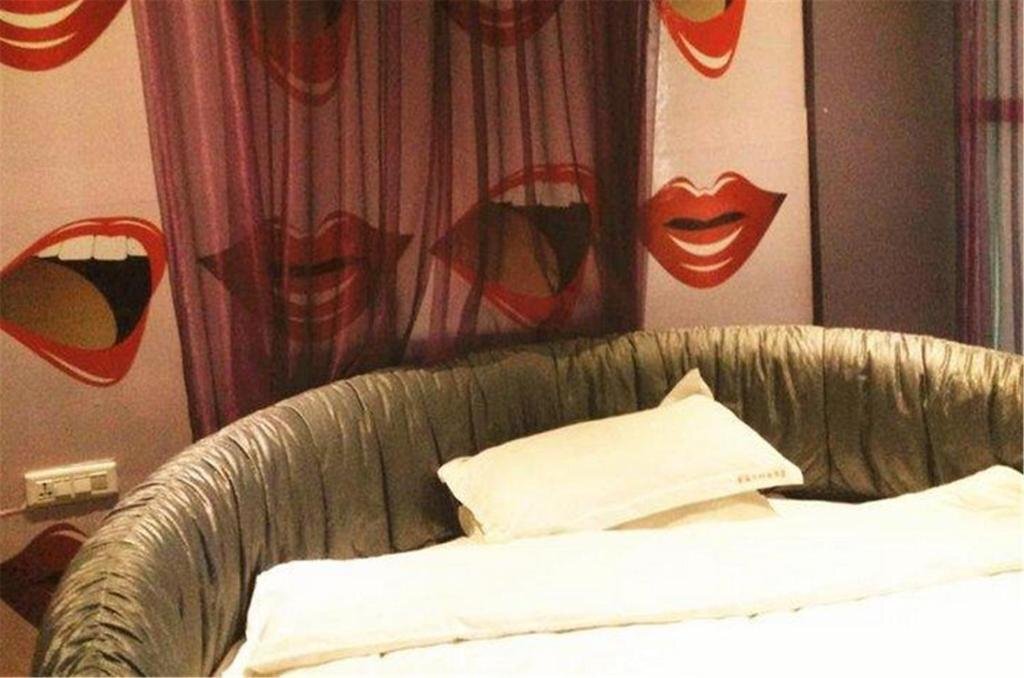 Дажоу: The Seventh Fashion Hotel