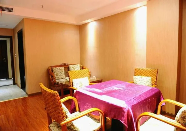 Сичан: Xichang Xiaoding Business Hotel