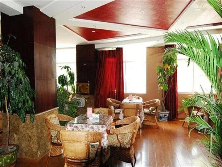 Сичан: Xichang Xiaoding Business Hotel