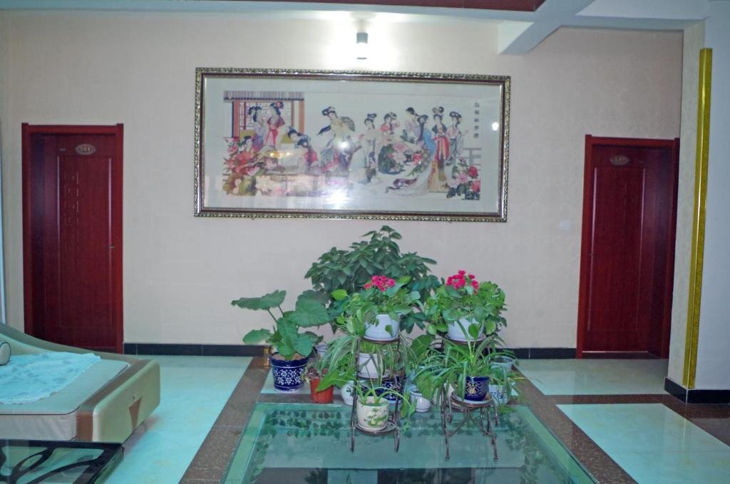 Вэйнань: Huashan Wanyuan Inn