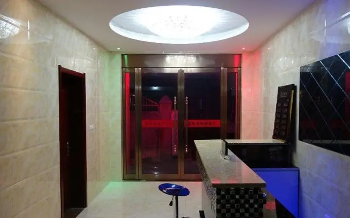 Вэйнань: Huashan Wanyuan Inn