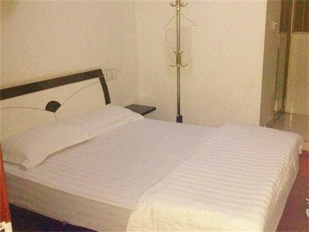 Цзыян: Sihaiyijia Inn