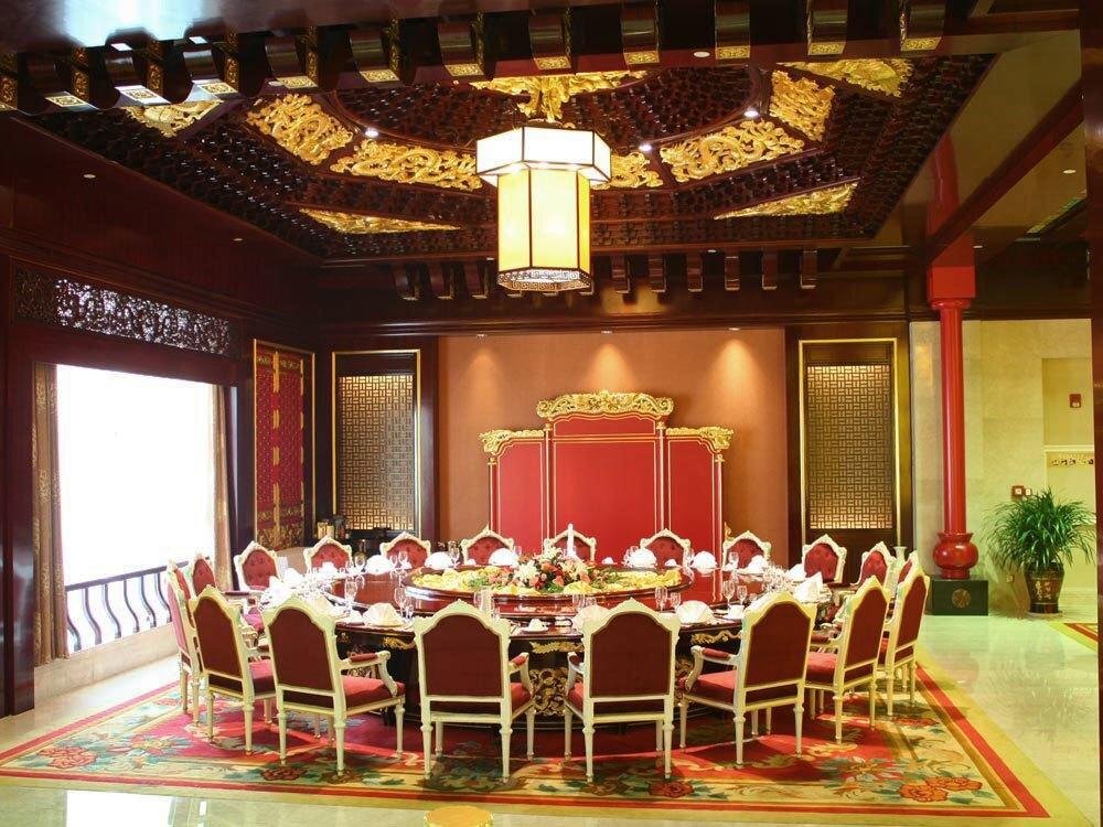 Линьи: Huasheng Jiangquan Hotel & Town