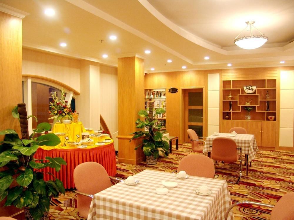 Ухань: Binhu Hotel