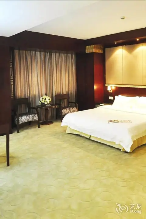 Ухань: Gaoxiong Hotel