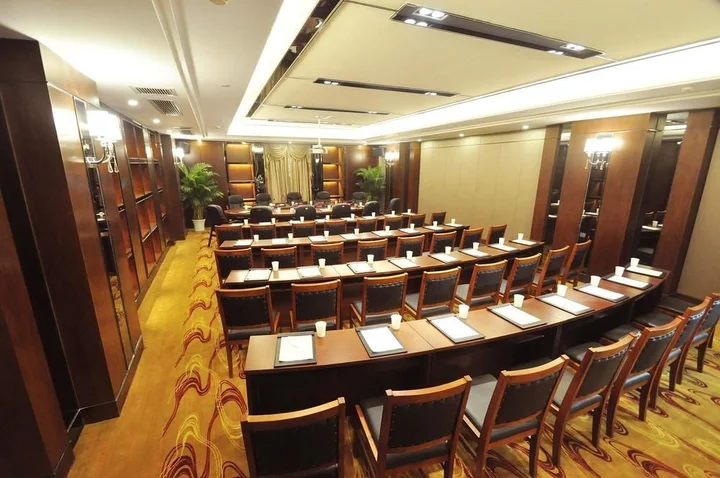 Ухань: Gaoxiong Hotel