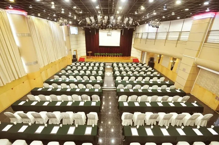 Ухань: Gaoxiong Hotel