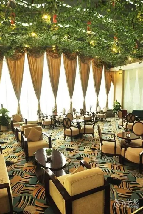 Ухань: Gaoxiong Hotel