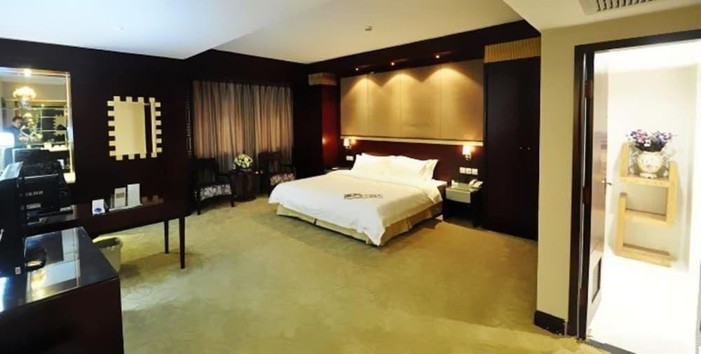 Ухань: Gaoxiong Hotel