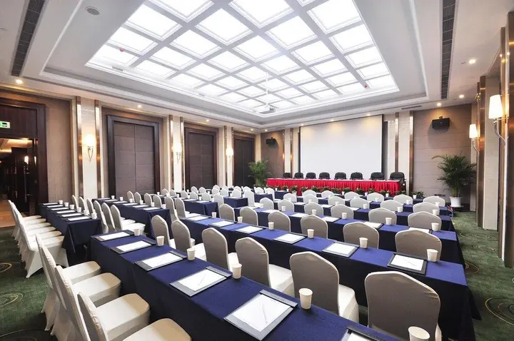 Ухань: Gaoxiong Hotel