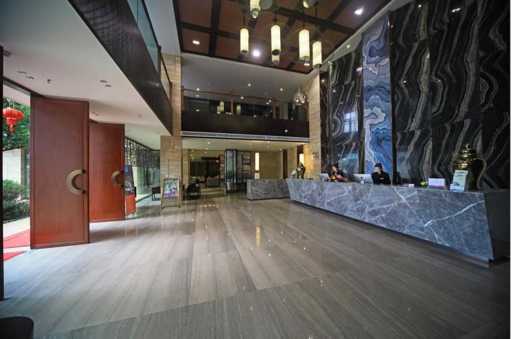 Dongfang Xuanyi Holiday Hotel — фото 2