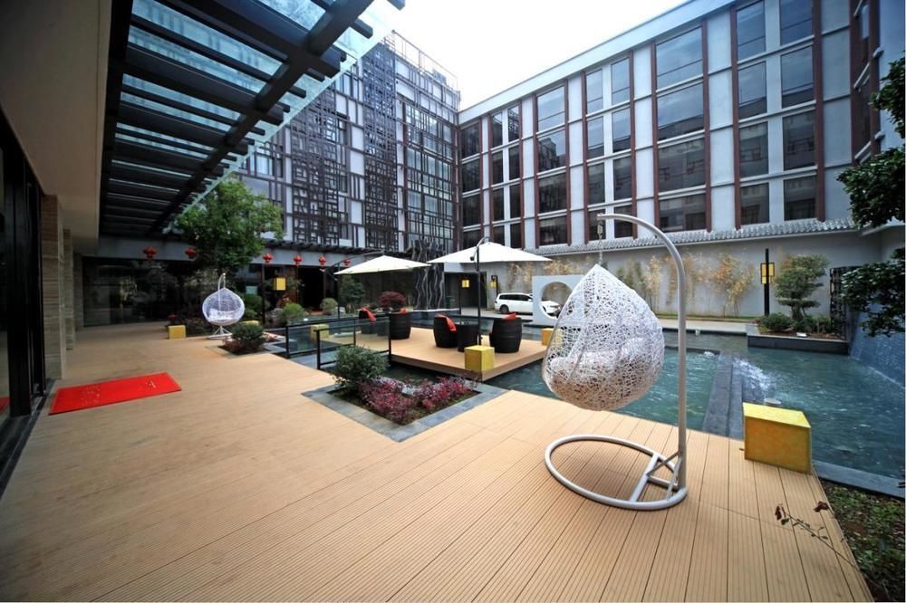 Баошань: Dongfang Xuanyi Holiday Hotel