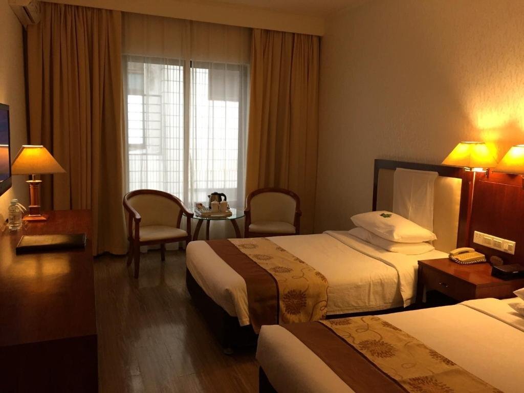 Бэйхай: Li Yuan International Hotel