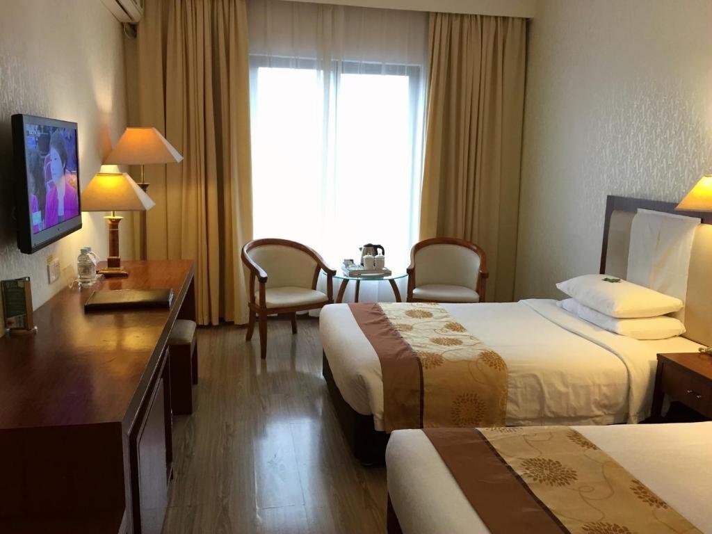 Бэйхай: Li Yuan International Hotel