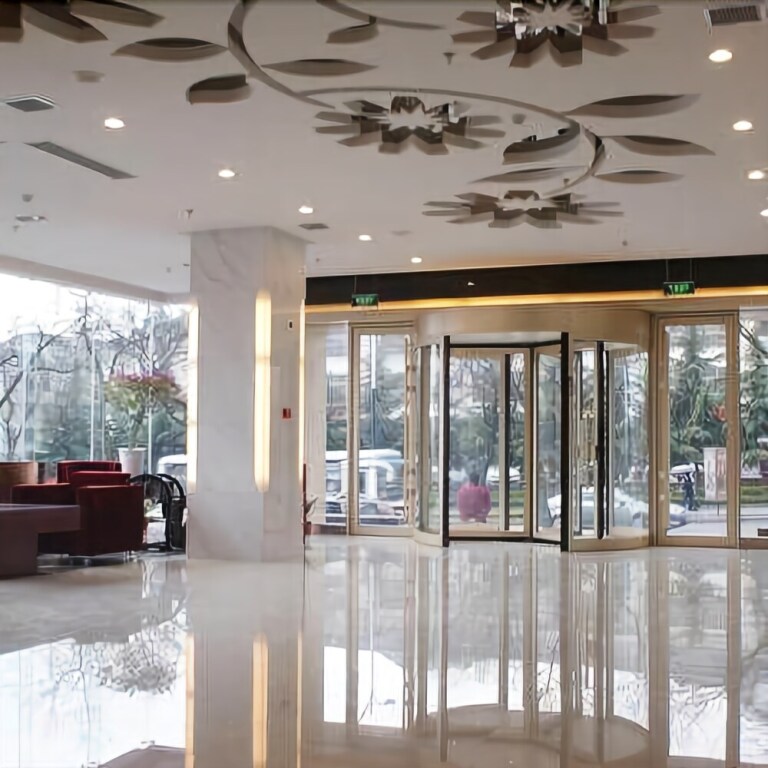 Тайан: Tianlefang Business Hotel